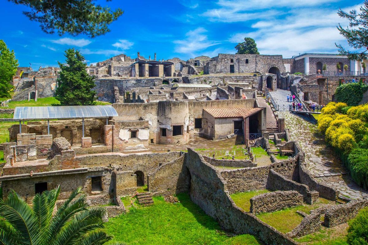 All Inclusive Naples & Pompeii, with Private Guide and Pizza Lunch