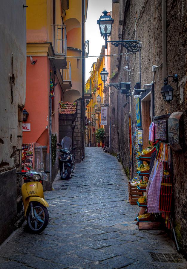 Sorrento & Amalfi Coast, Lunch Included
